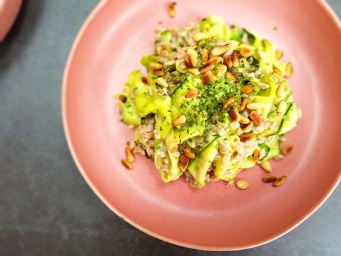 spelt salad with courgettes