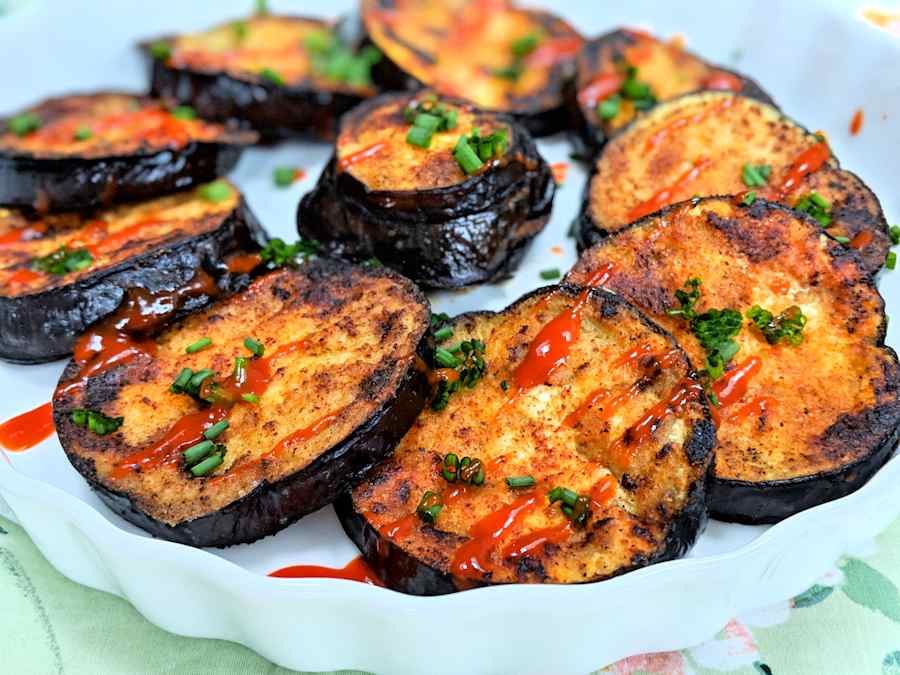 spicy fried aubergine cuisinefiend.com