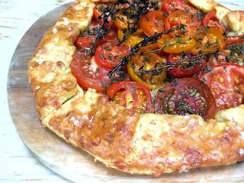 tomato crostata