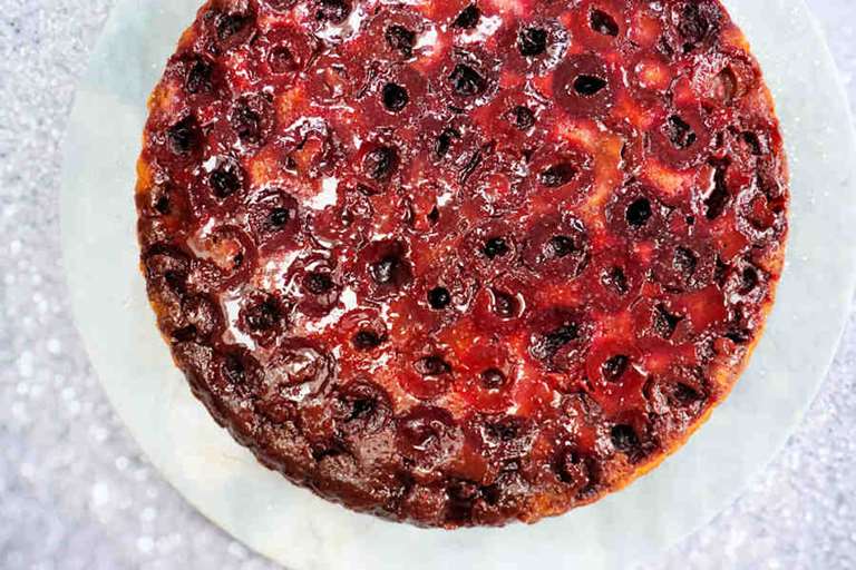 upside down cherry cake cuisinefiend.com