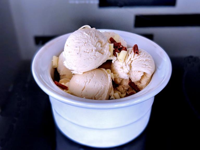 vanilla ice cream