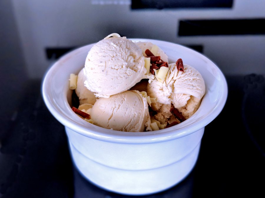 vanilla ice cream