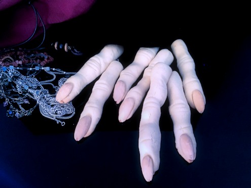 Zombie fingers