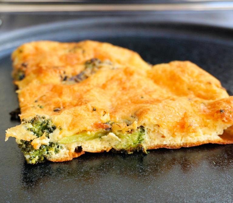 broccoli frittata cuisinefiend.com