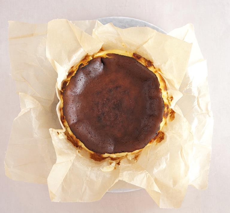 burnt basque cheesecake cuisinefiend.com