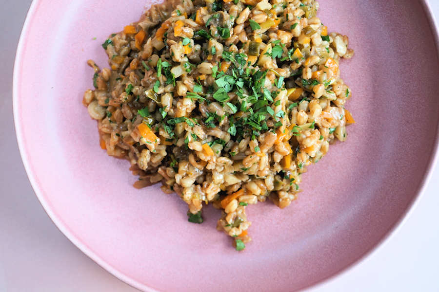 spelt risotto with porcini mushrooms cuisinefiend.com