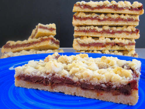 date shortbread bars
