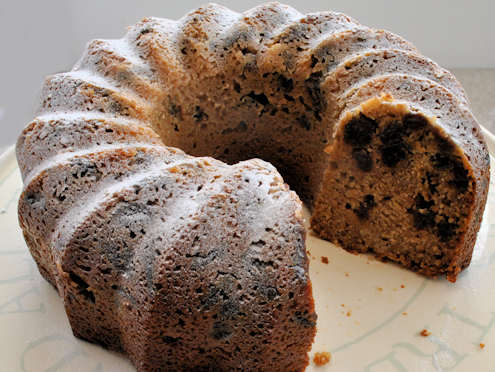 raisin cake