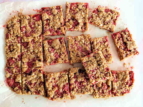 raspberry crumble bars