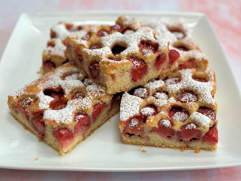 strawberry butter cake
